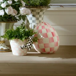 Bubblegum Check Large Egg