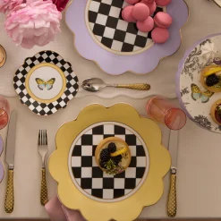 Buttercream Petal Dinner Plate