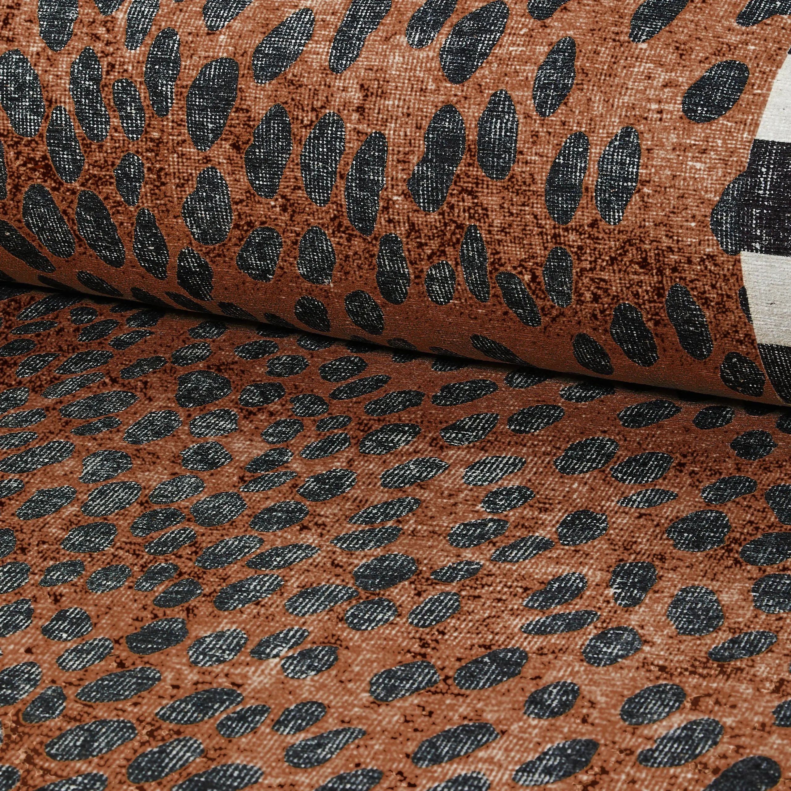 Cheetah 6' Octagon Washable Rug