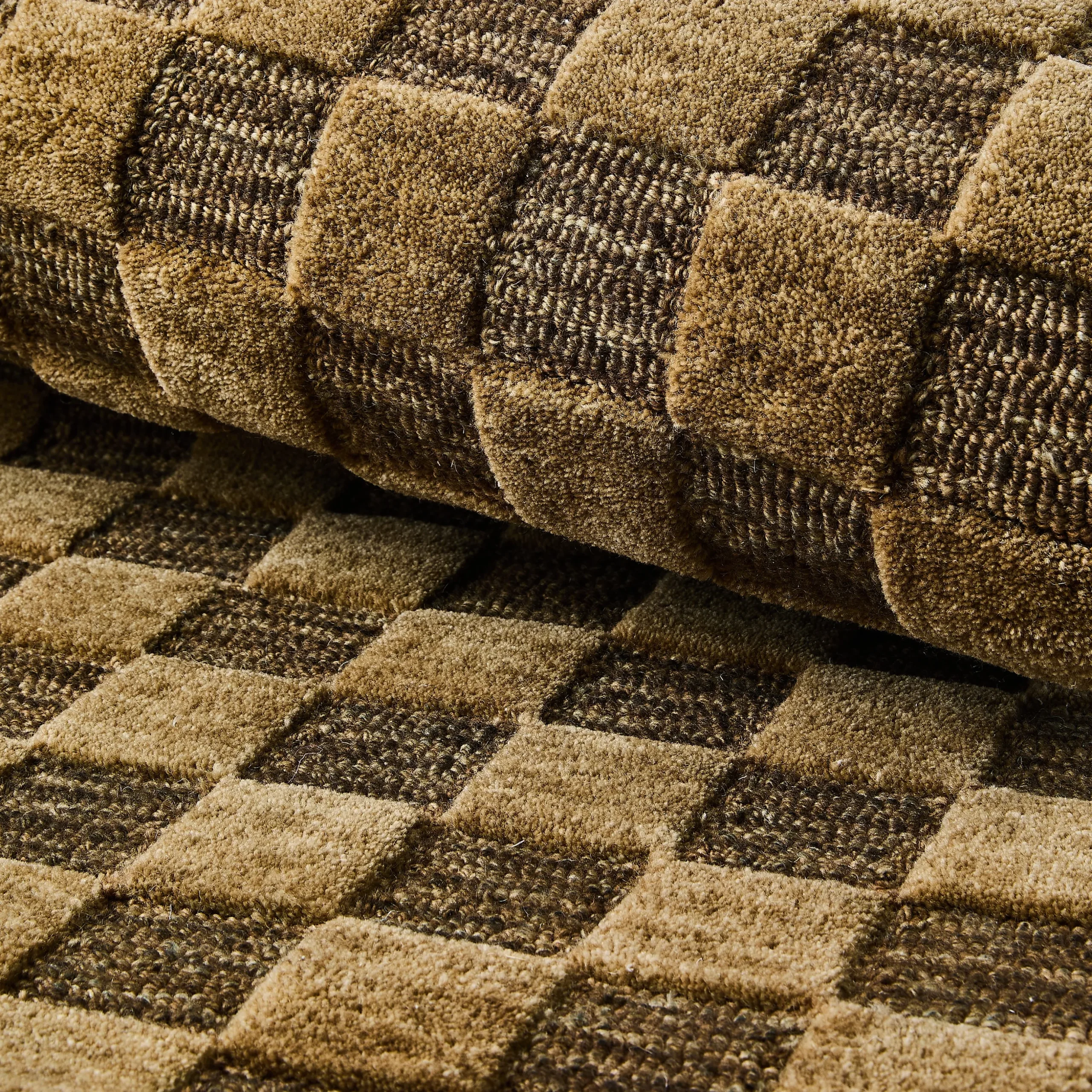 Cocoa Checkerboard 8' x 10' Rug