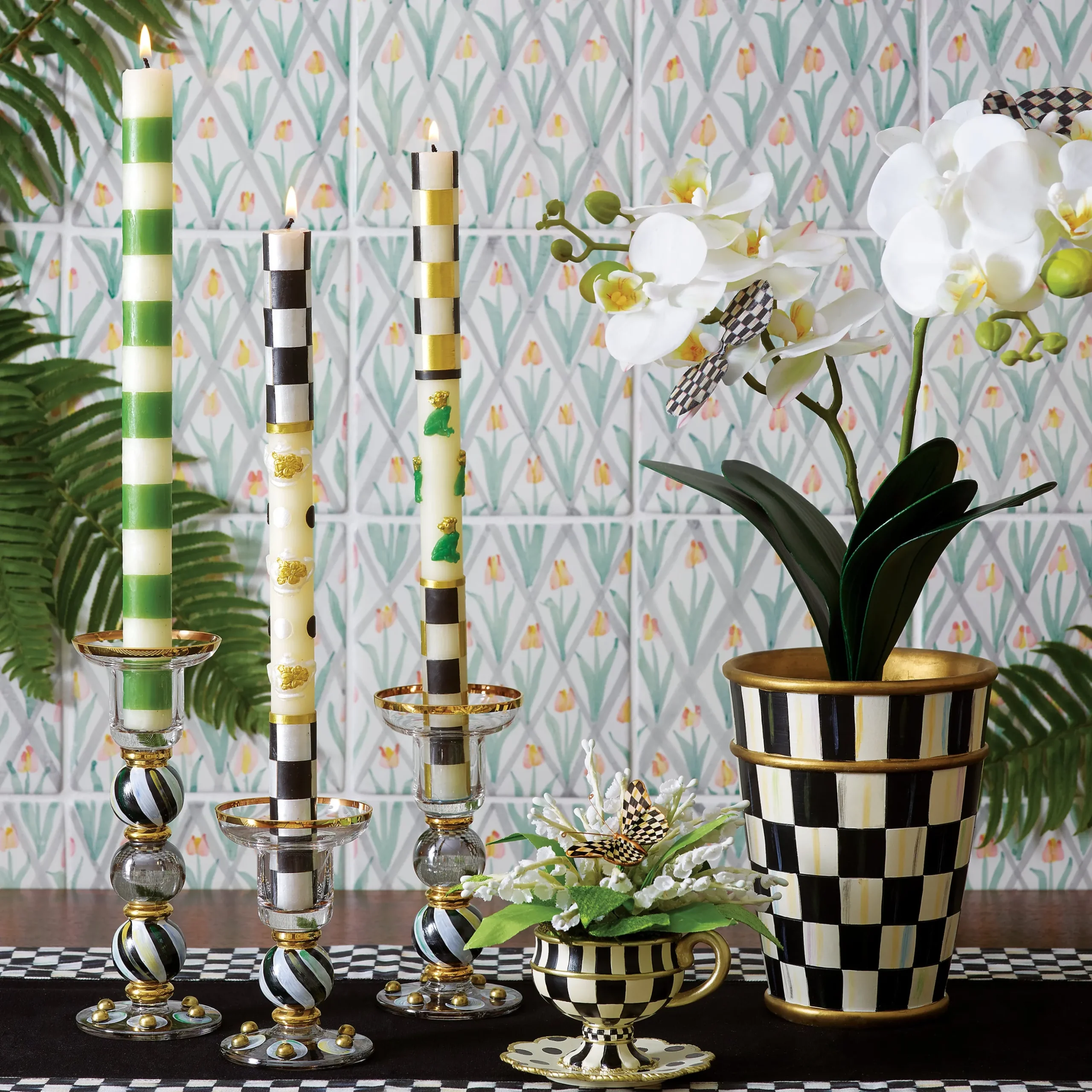 Courtly Check Black Table Runner