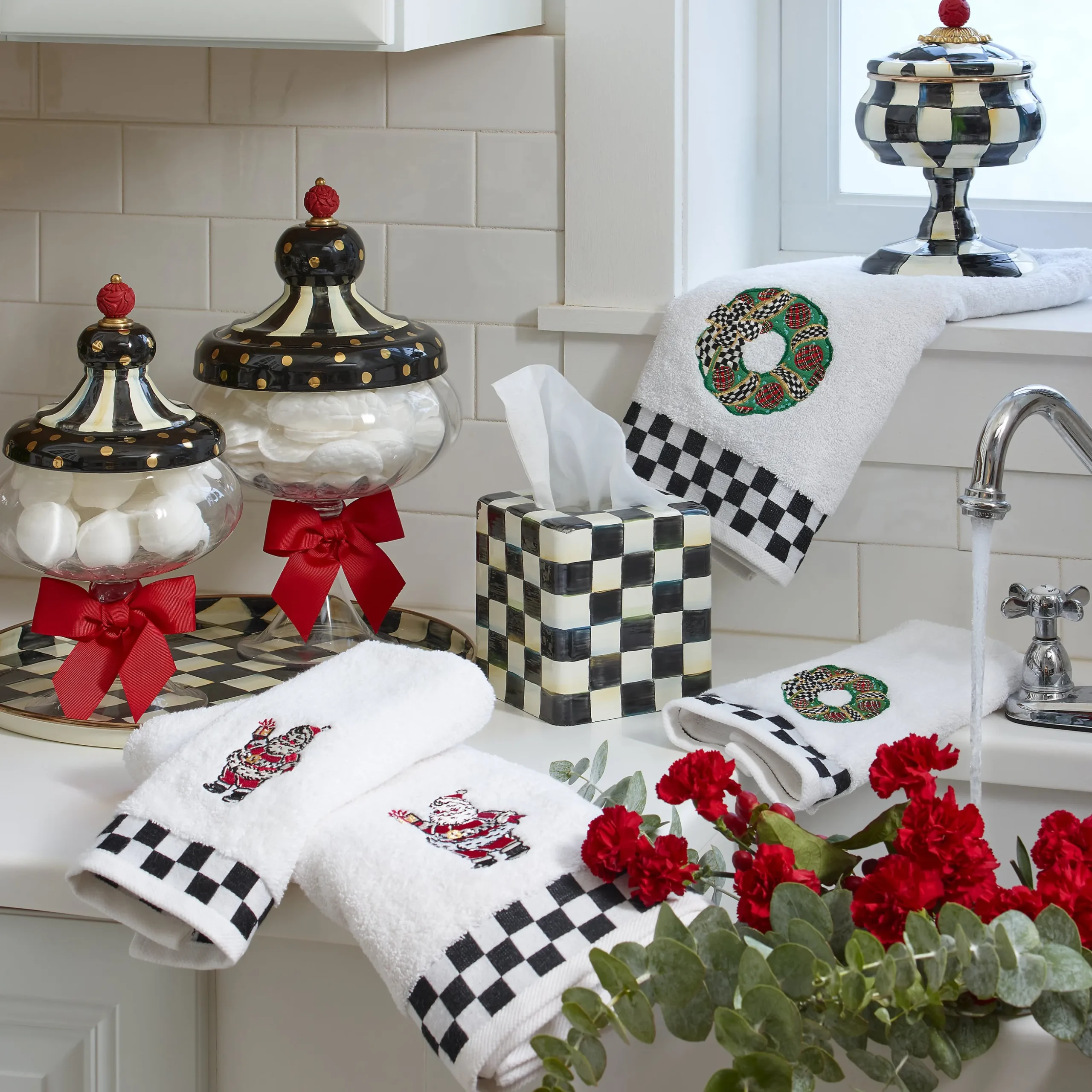 Courtly Check Boutique Tissue Box Cover