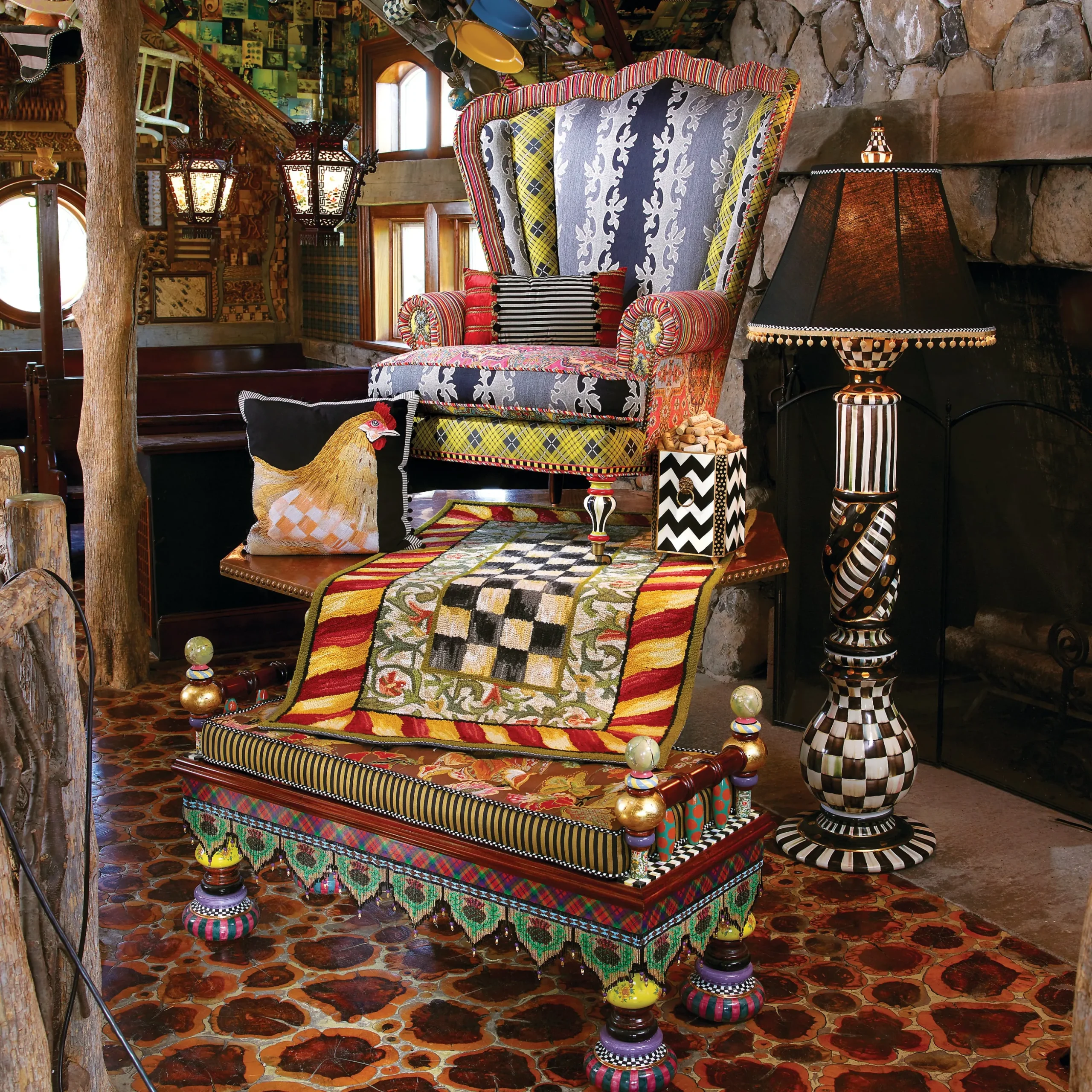 Courtly Check Ceramic Floor Lamp
