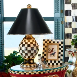 Courtly Check Ceramic Globe Lamp