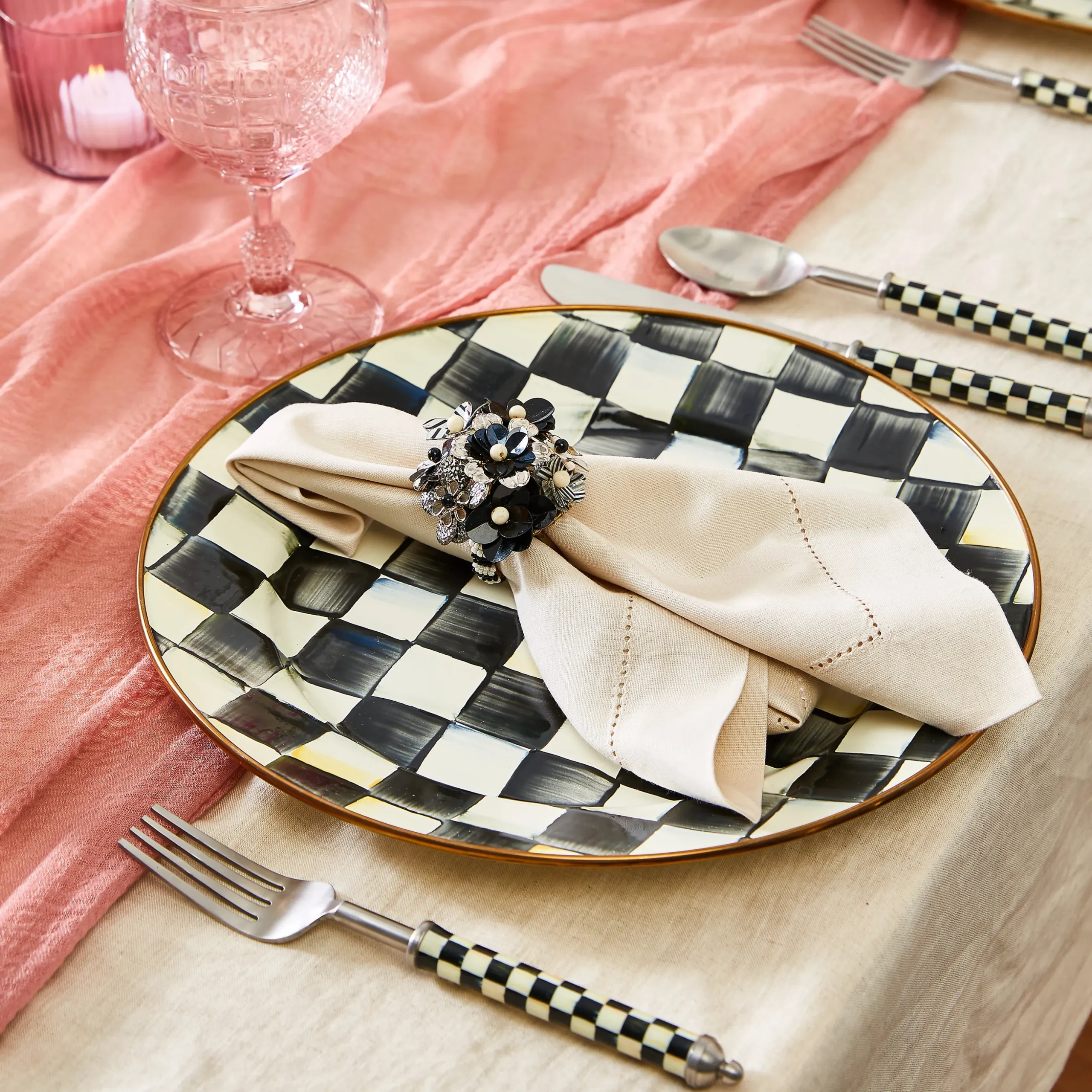 Courtly Check Charger/Plate
