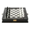 Courtly Check Chess Set