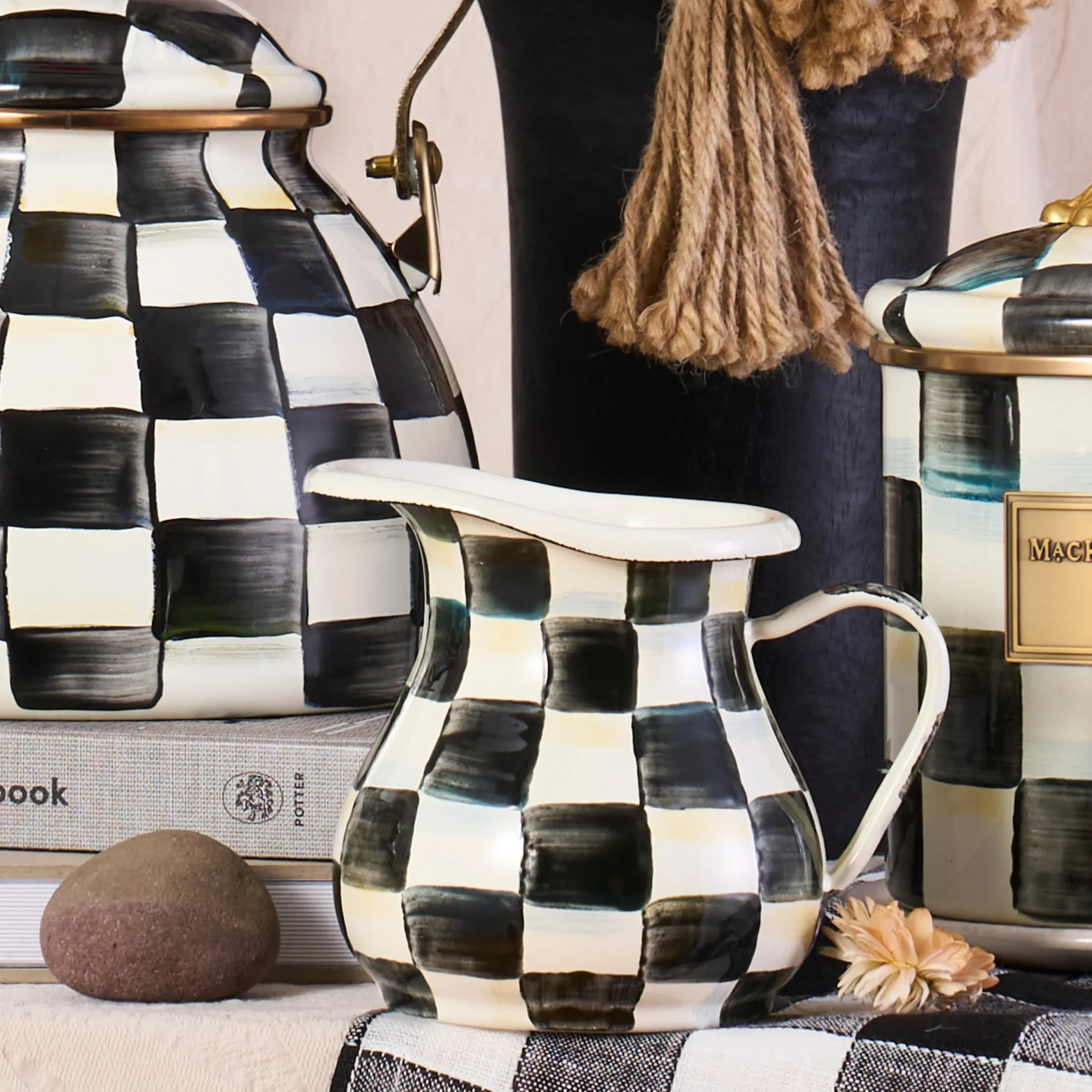 Courtly Check Creamer