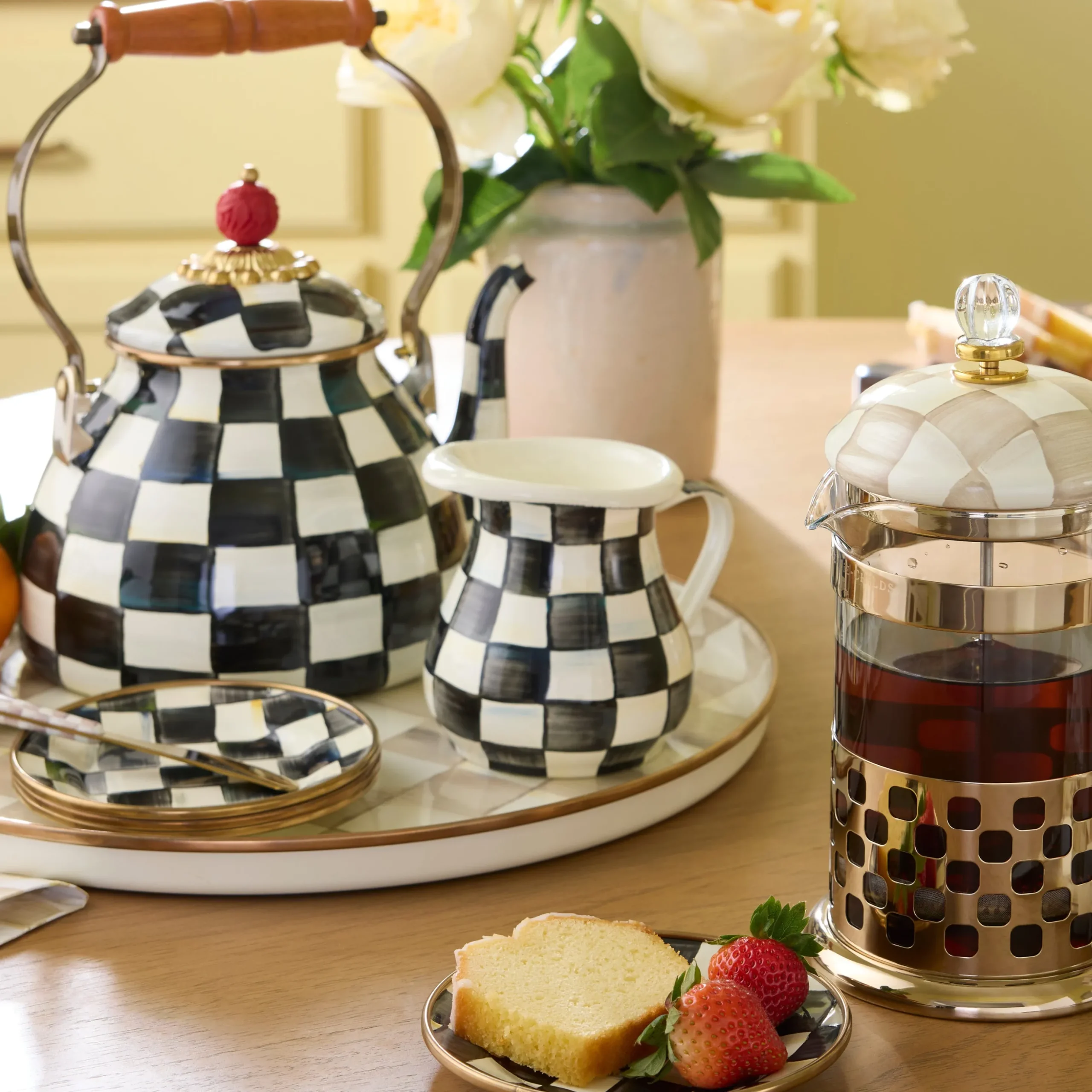 Courtly Check Creamer