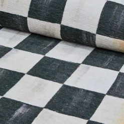 Courtly Checkered 6' Octagon Washable Rug