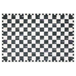 Courtly Checkered 5' x 7'6