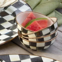 Courtly Check Everyday Bowl