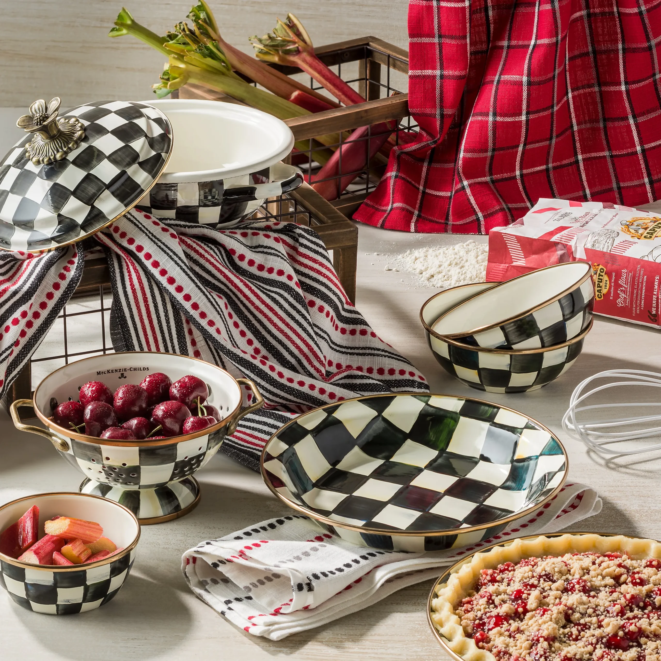Courtly Check Everyday Bowl