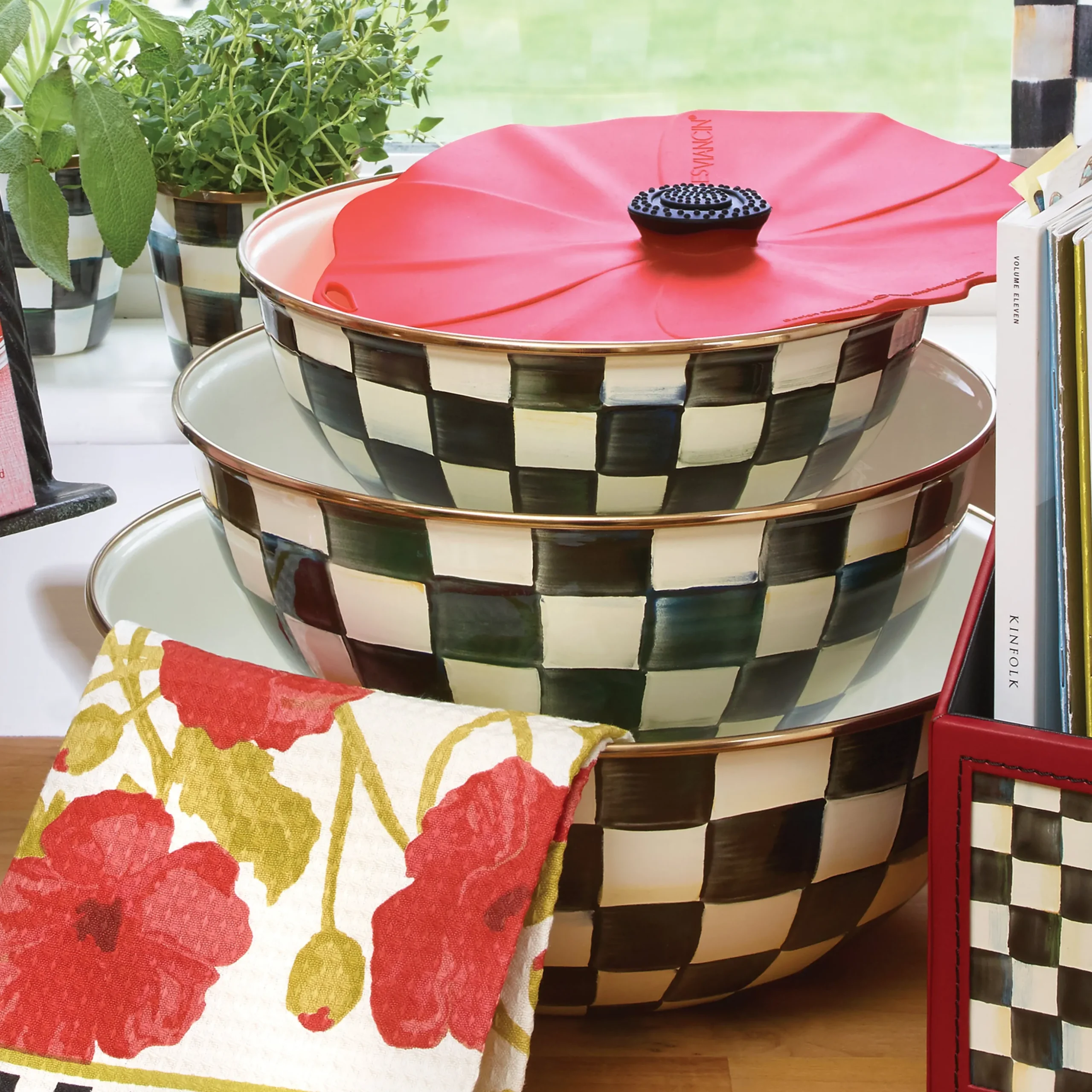 Courtly Check Extra Large Everyday Bowl