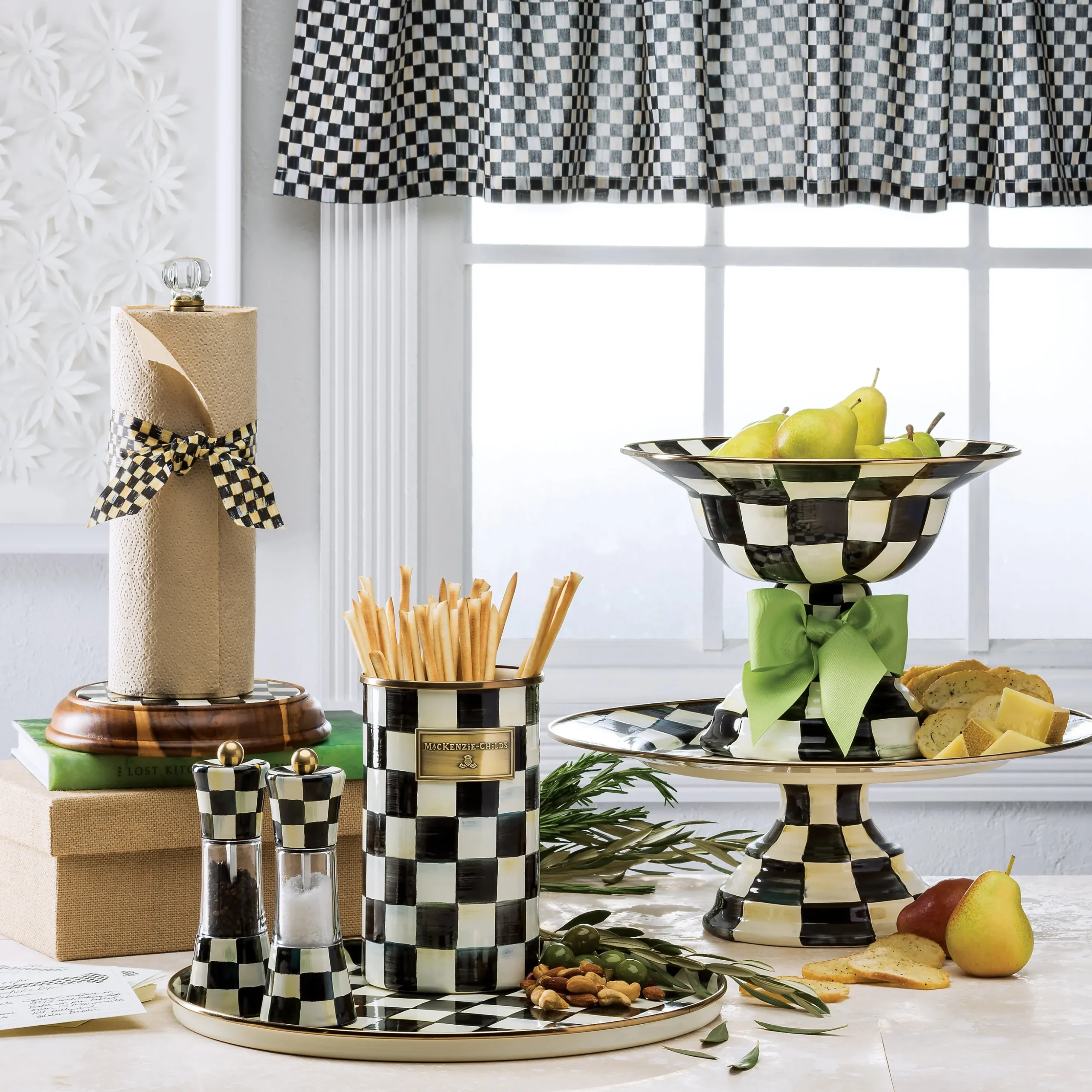 Courtly Check Large Pedestal Platter