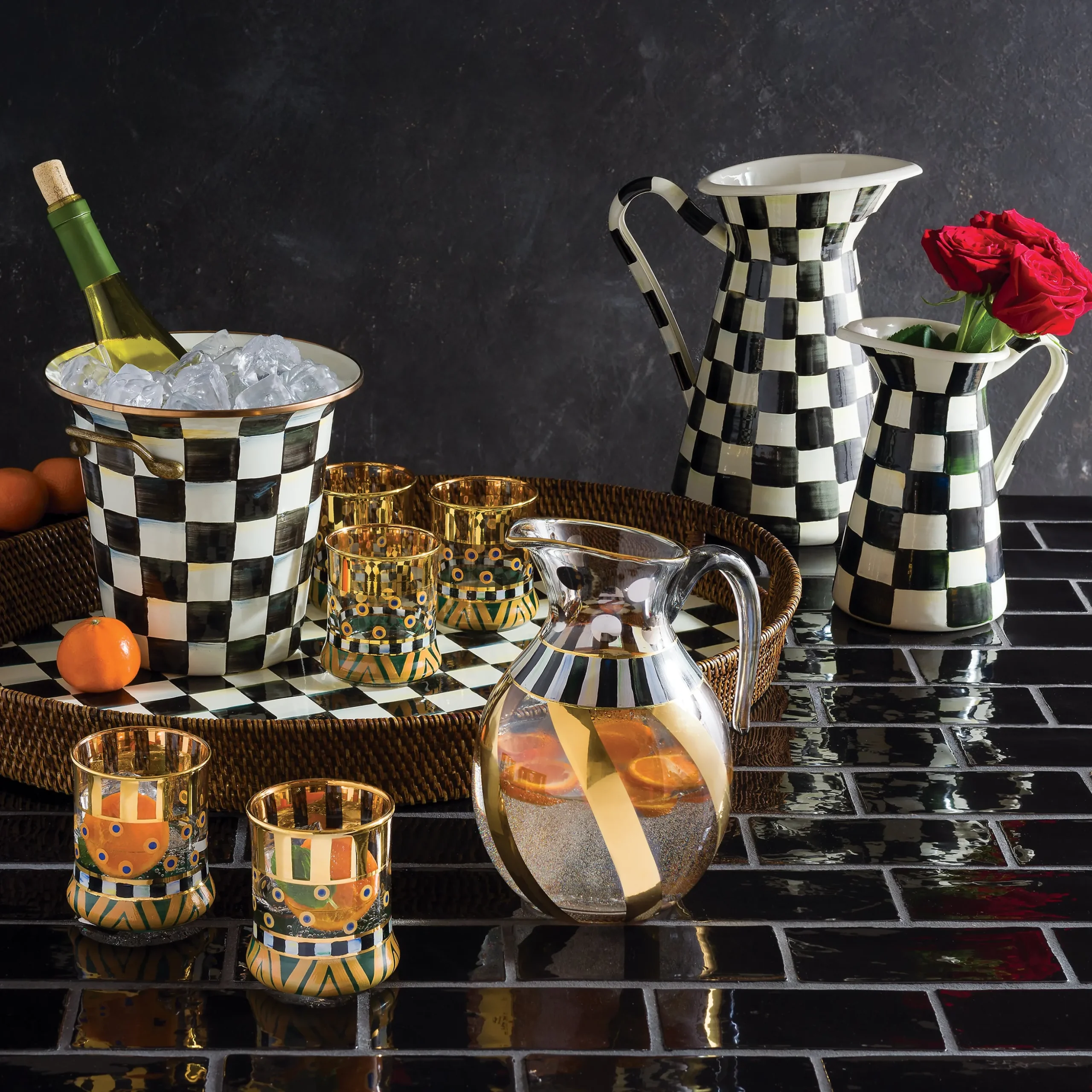 Courtly Check Medium Practical Pitcher