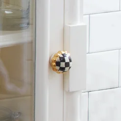 Courtly Check Petit Four Round Knob