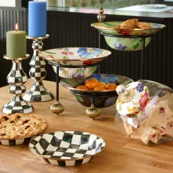 Courtly Check Pie Plate