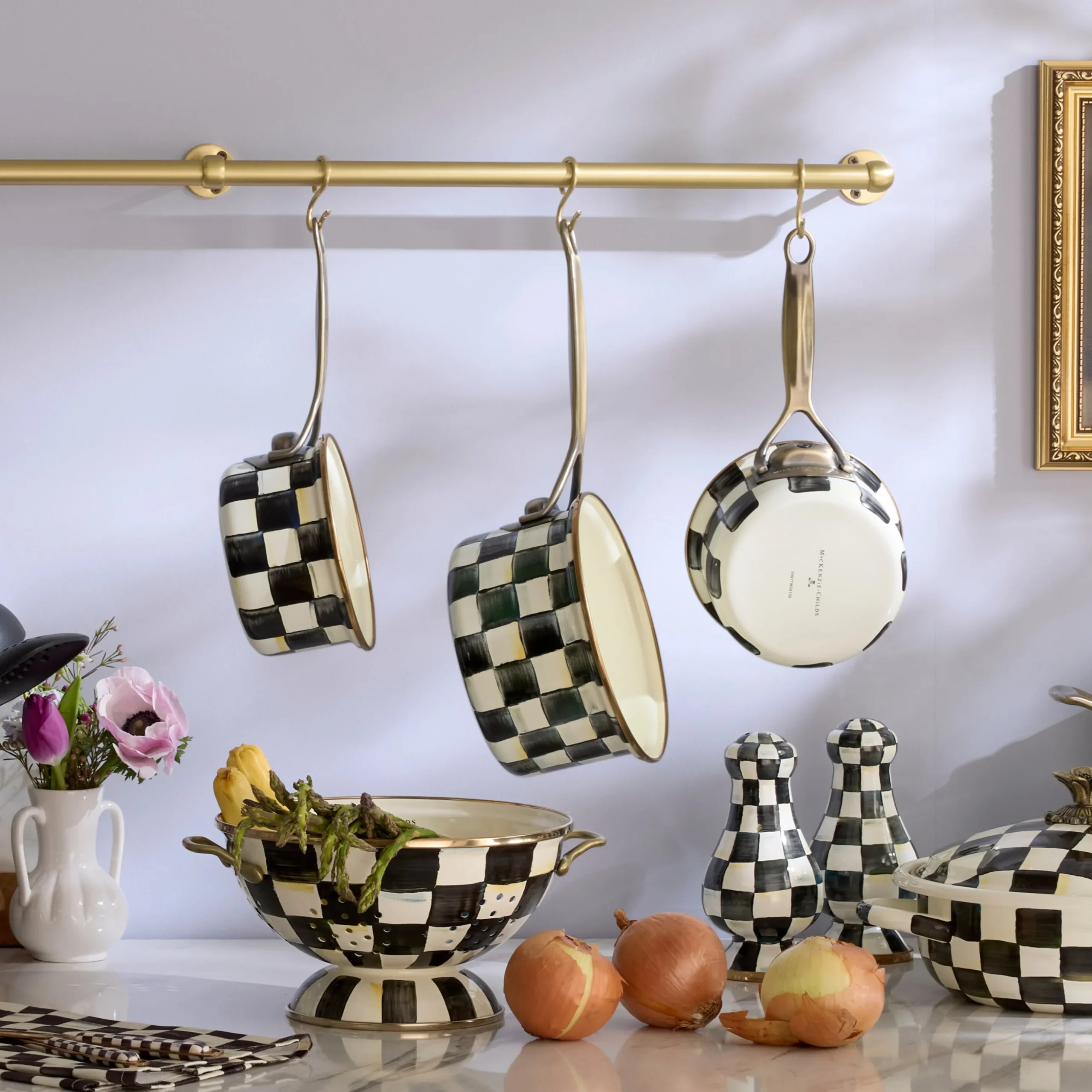 Courtly Check 2.5 Quart Saucepan