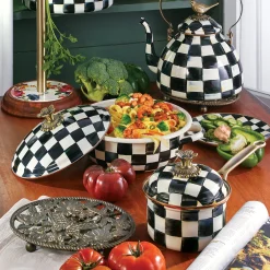 Courtly Check 1 Quart Saucepan