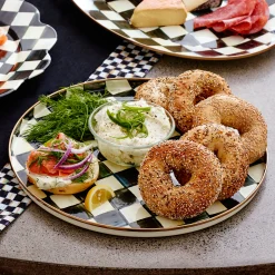 Courtly Check Round Tray