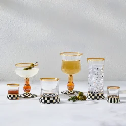 Courtly Check Wine Glass