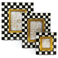 Courtly Check 4