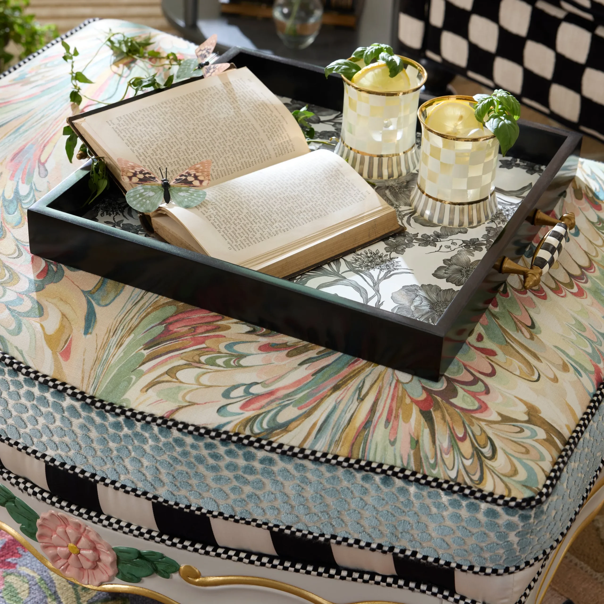 Courtly English Garden Serving Tray