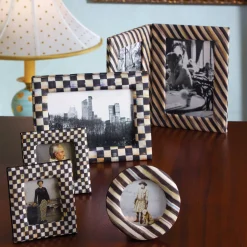 Courtly Frames, Set of 3