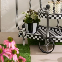 Courtly Stripe Scalloped Large Flower Pot