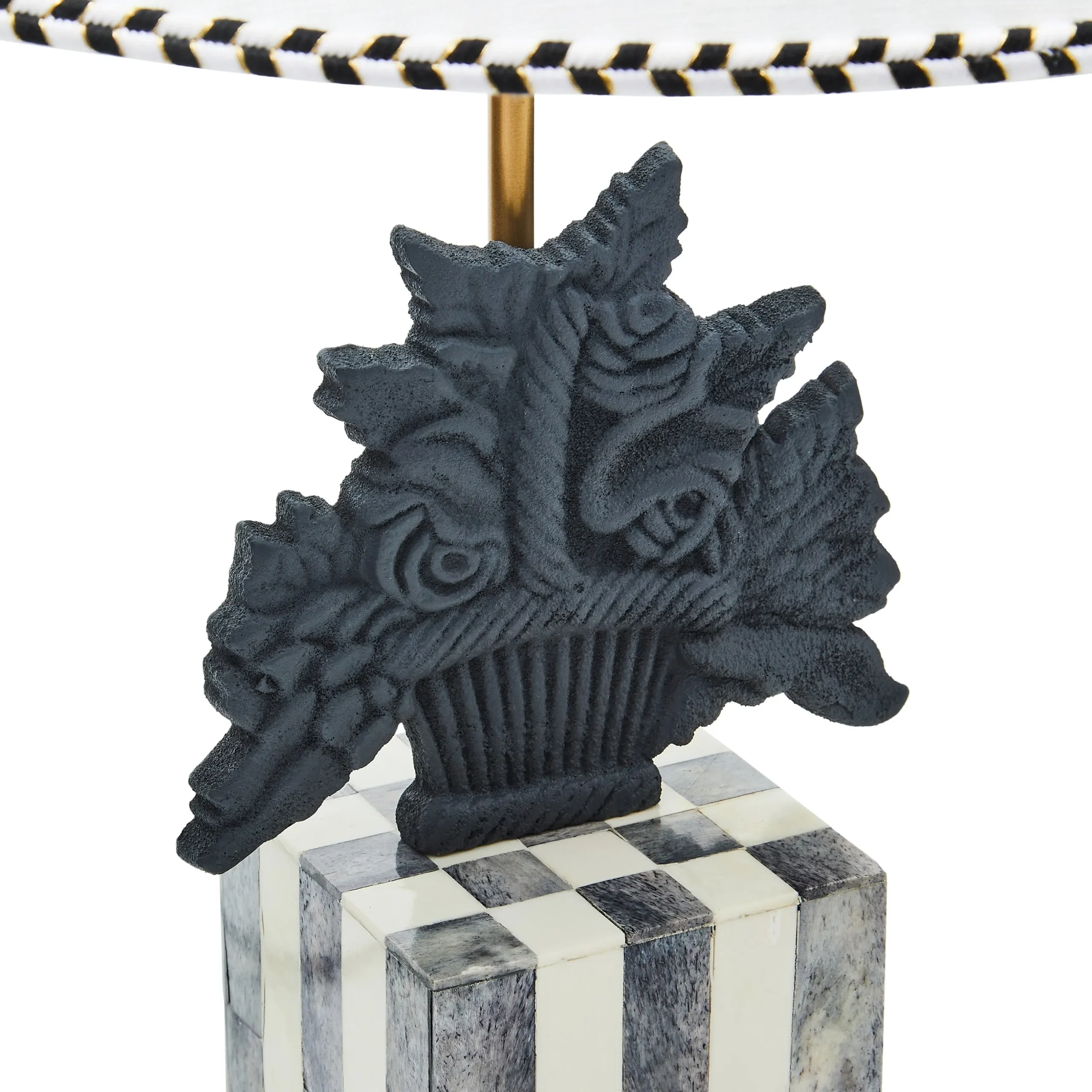 Flower Basket Table Lamp