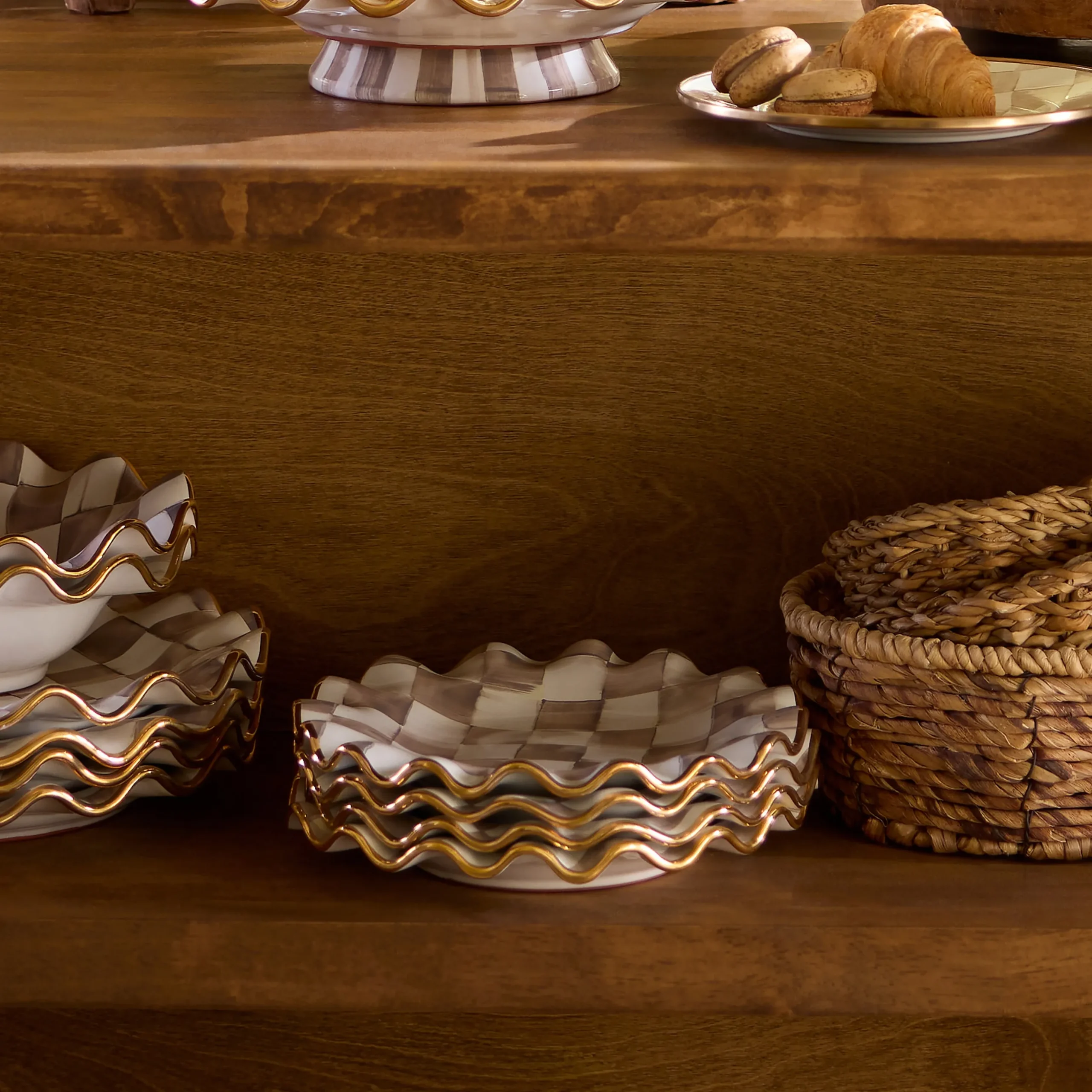 Mocha Check Ceramic Fluted Dessert Plate