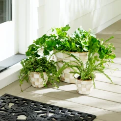 Mocha Check Extra Large Garden Pot