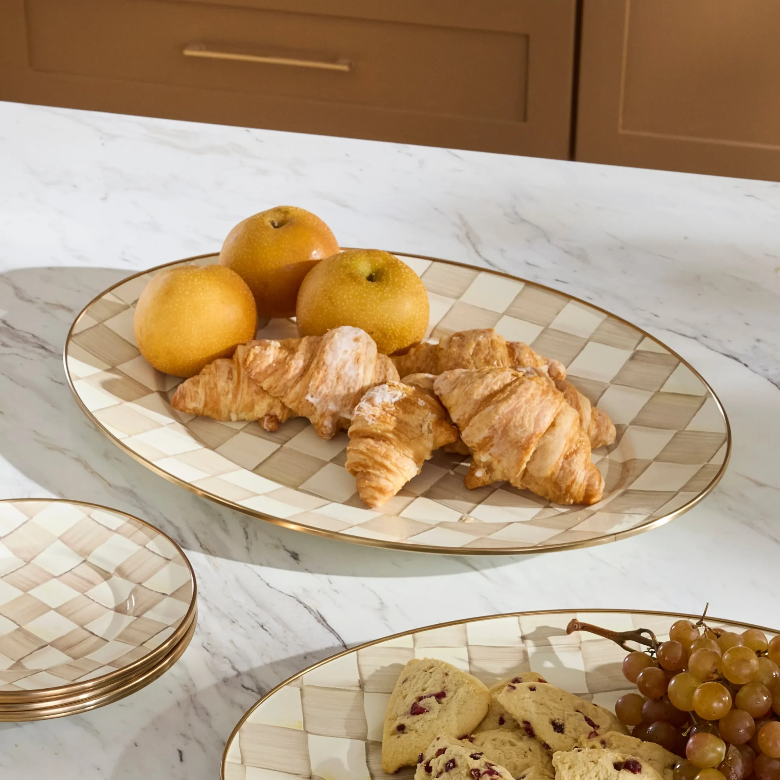 Mocha Check Medium Oval Platter