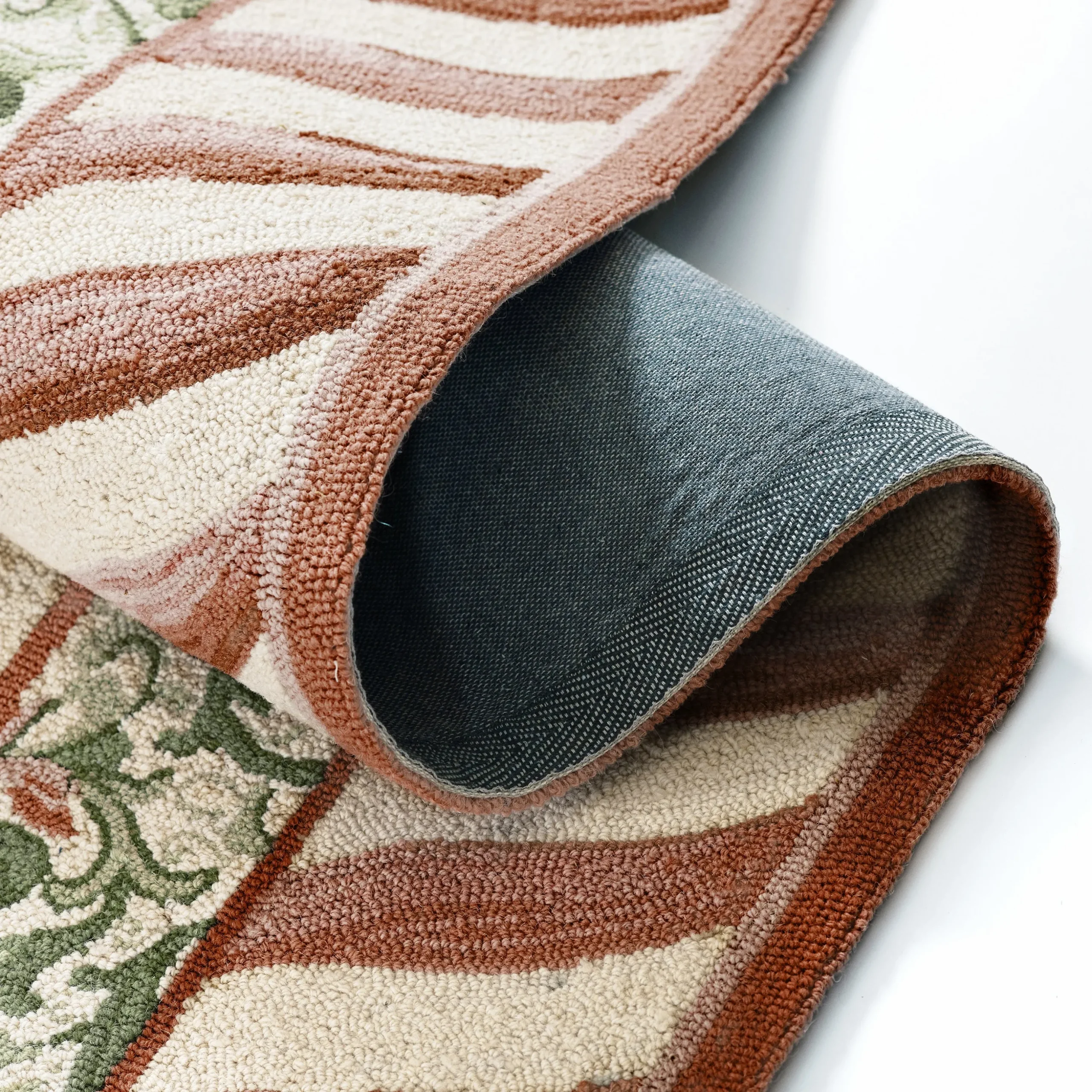 Mocha Check 6' Octagon Rug
