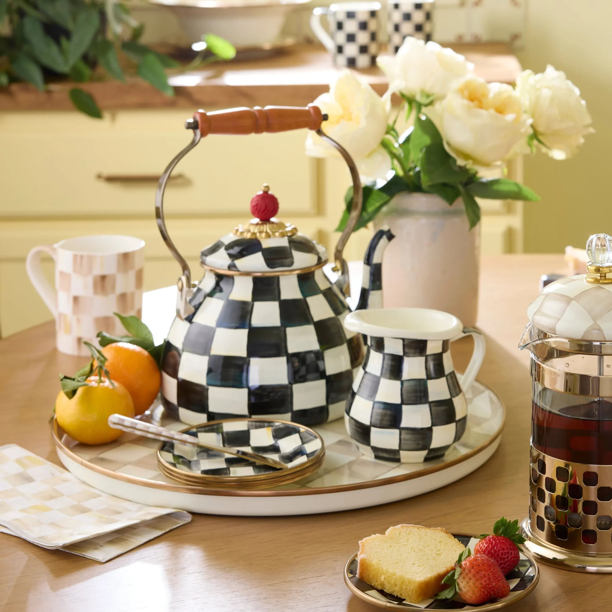 Mocha Check Round Tray
