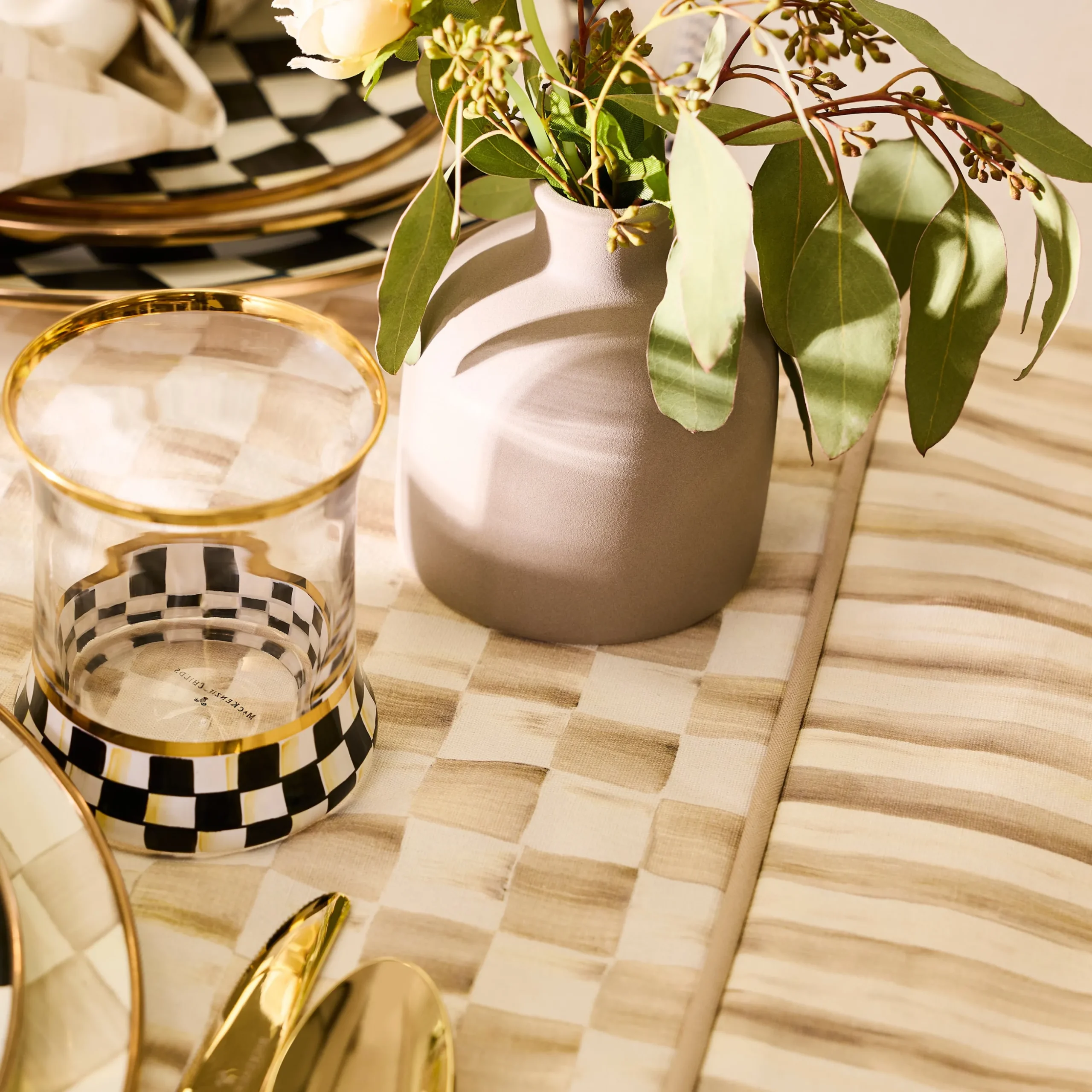Mocha Check Table Runner