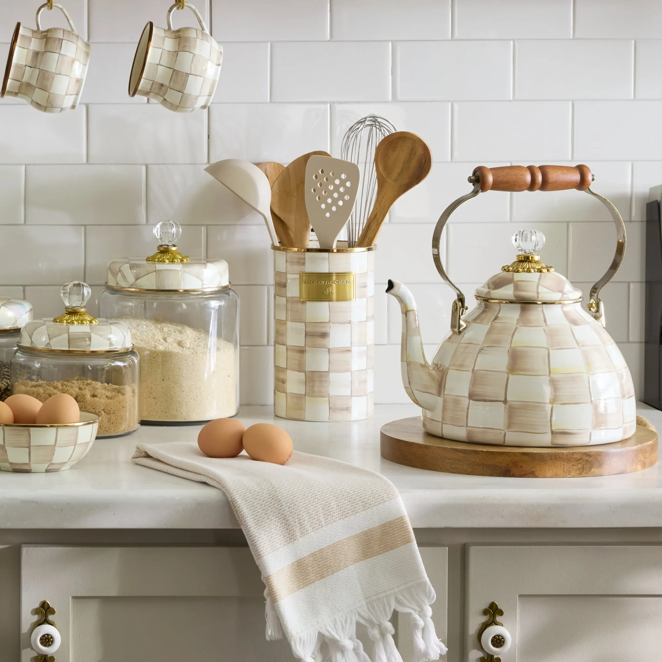 Mocha Check Utensil Holder