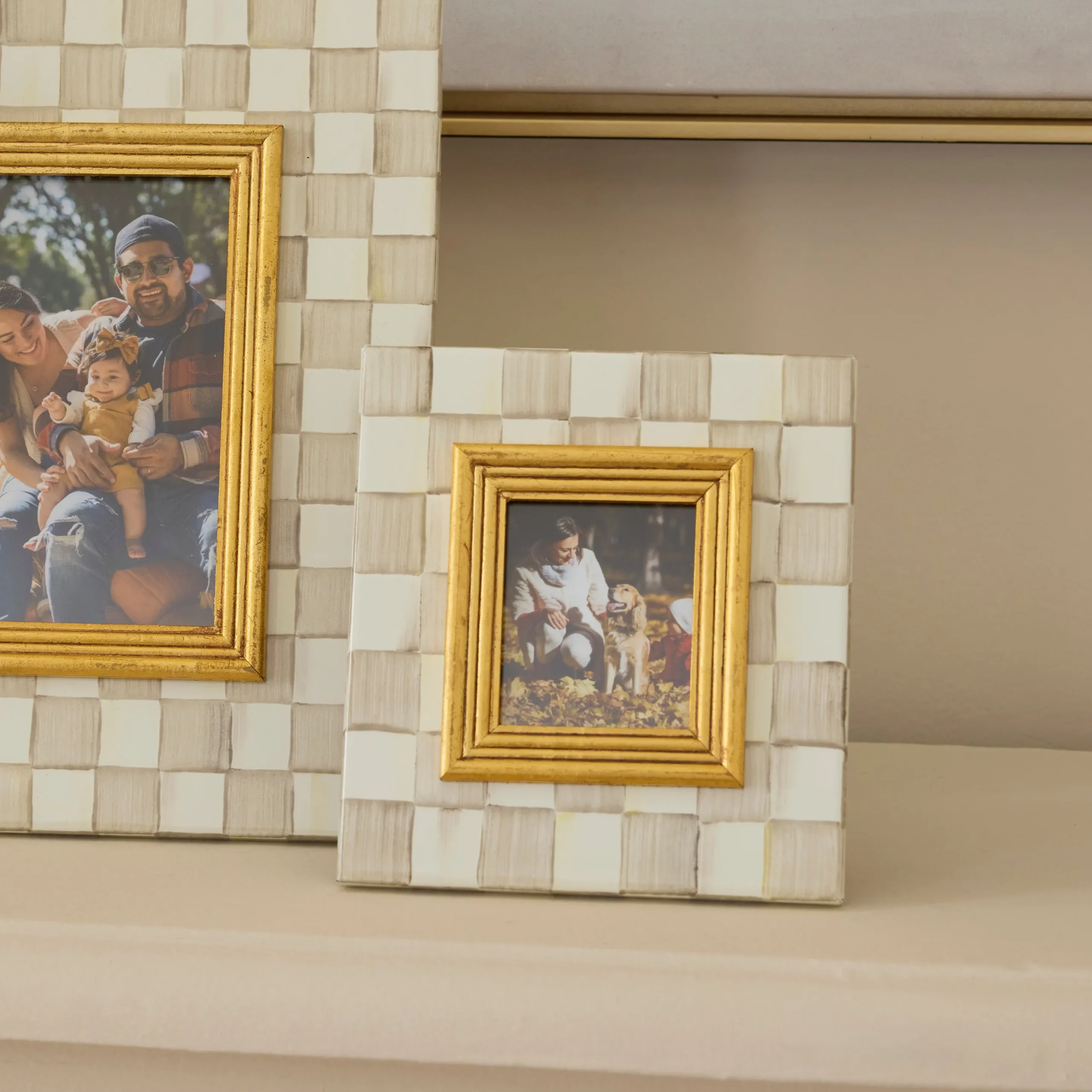 Mocha Check 2.5" x 3" Frame