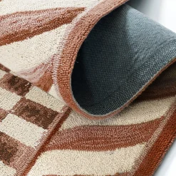 Mocha Check 2' x 3' Rug