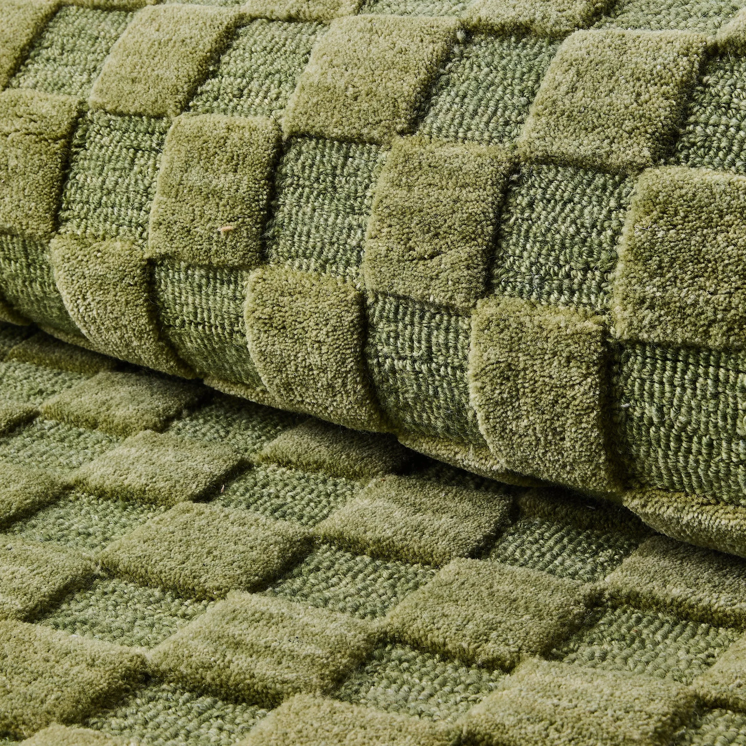 Moss Checkerboard 2'3" x 3'9" Rug