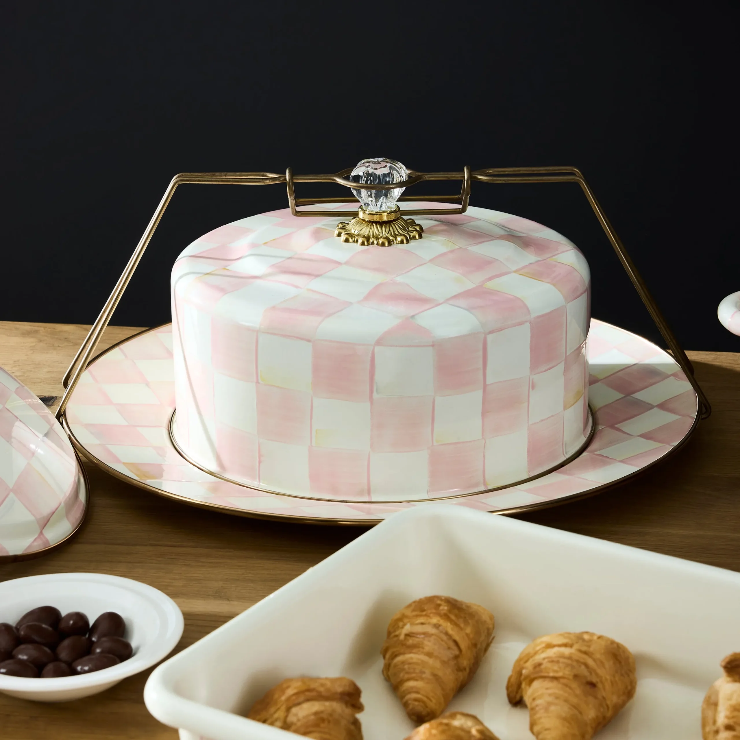 Rosy Check Cake Carrier