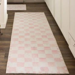 Rosy Checkered 2'6" x 8' Washable Runner