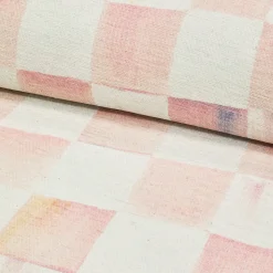 Rosy Checkered 2'6