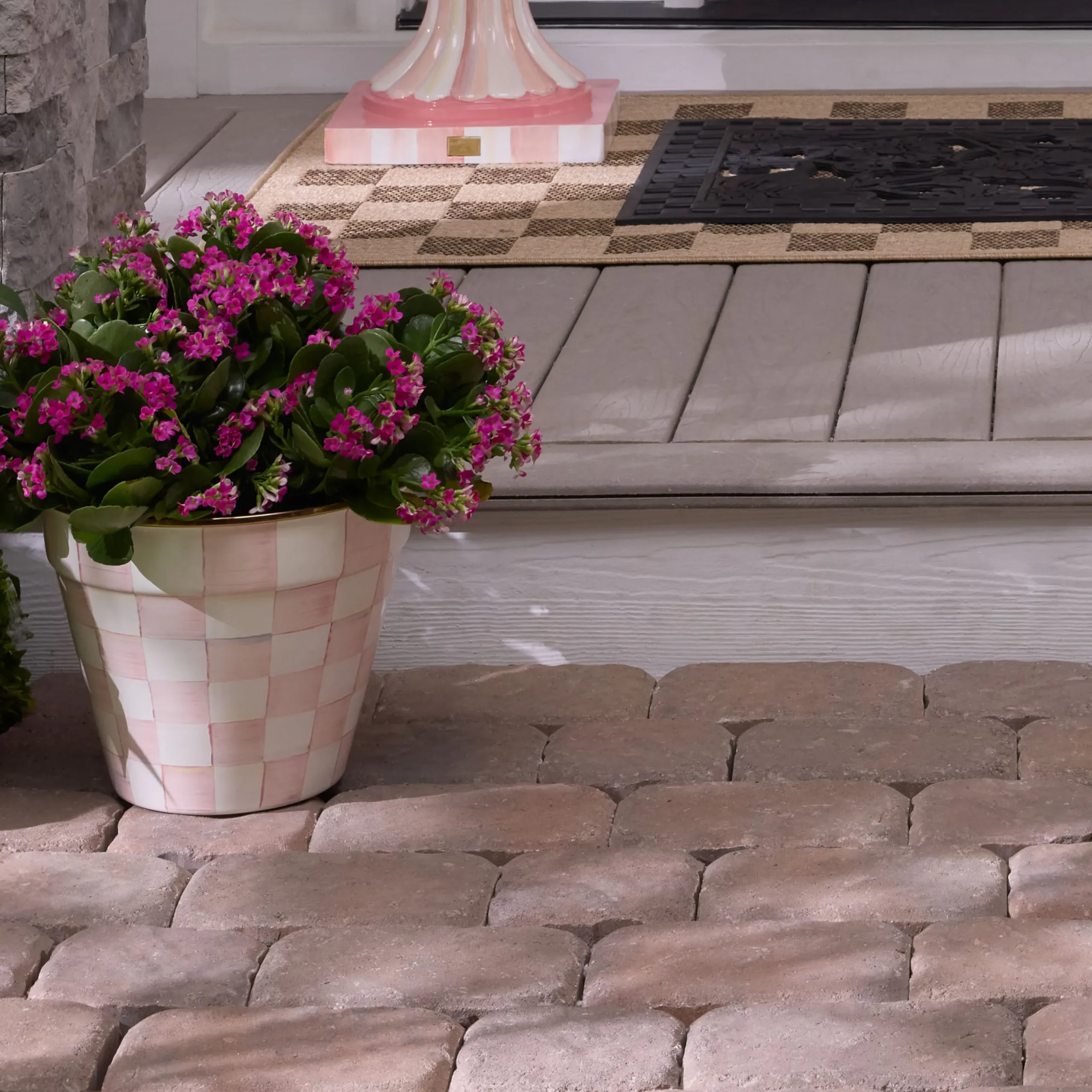 Rosy Check Extra Large Garden Pot