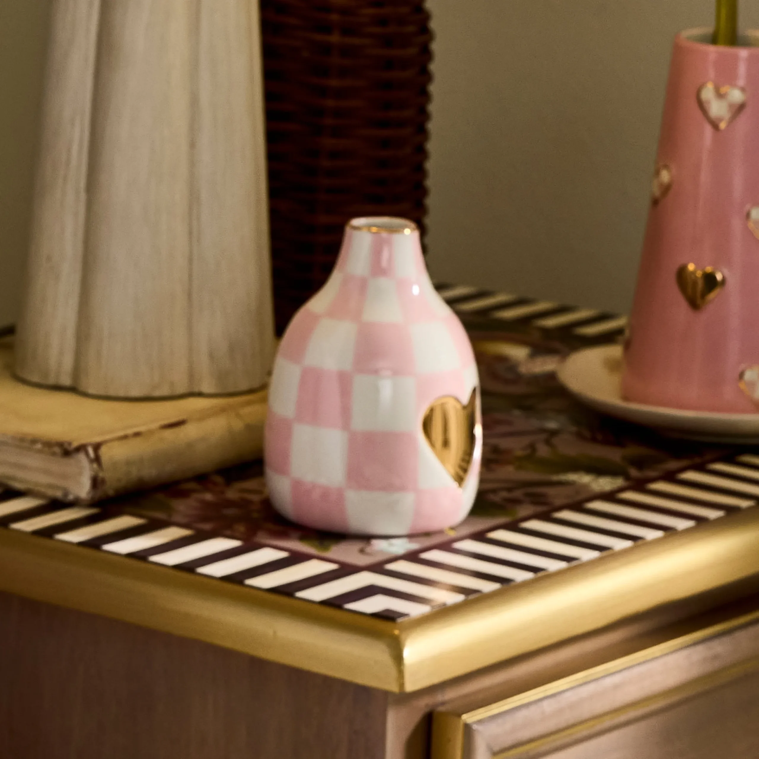 Rosy Check Heart Bud Vase