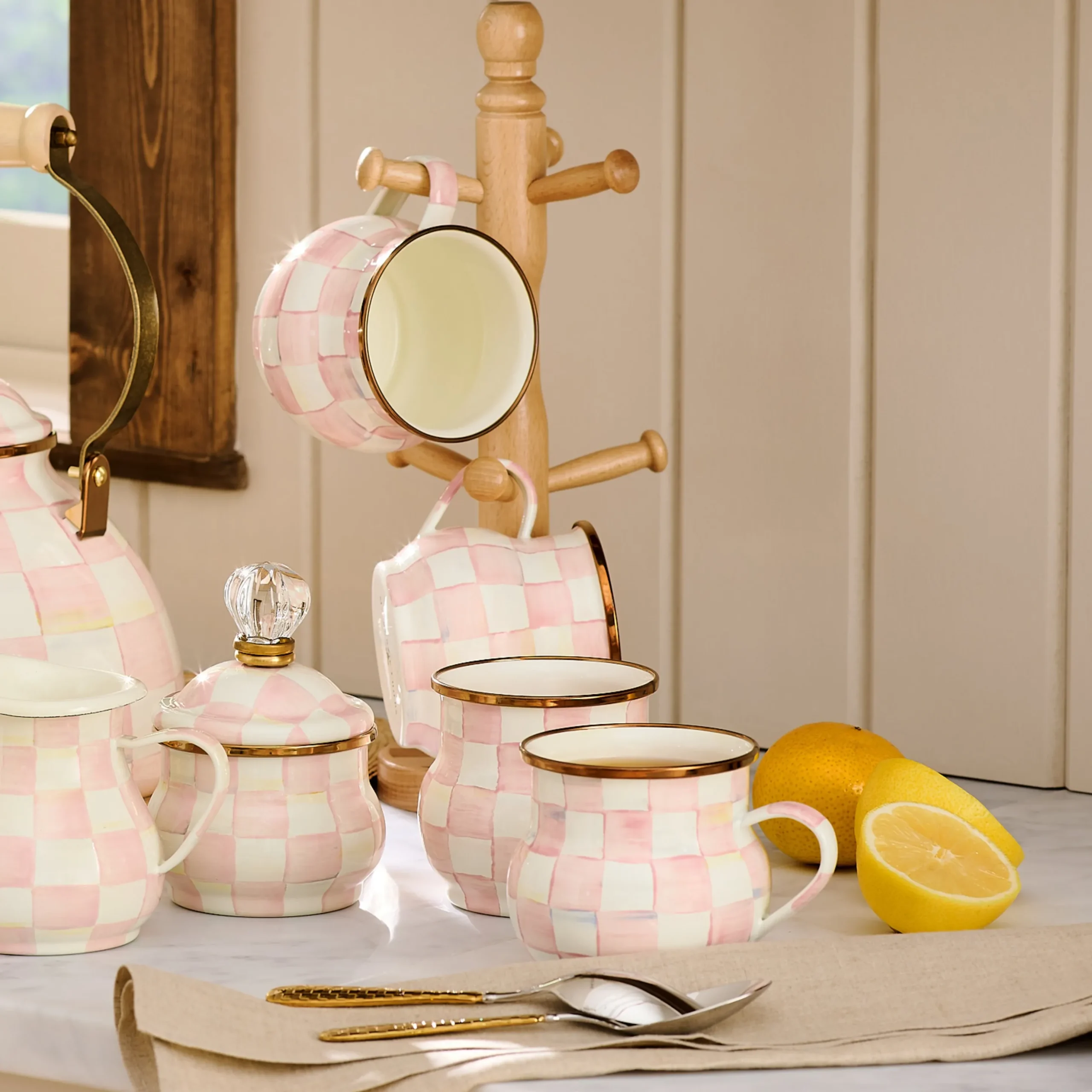 Rosy Check Mug