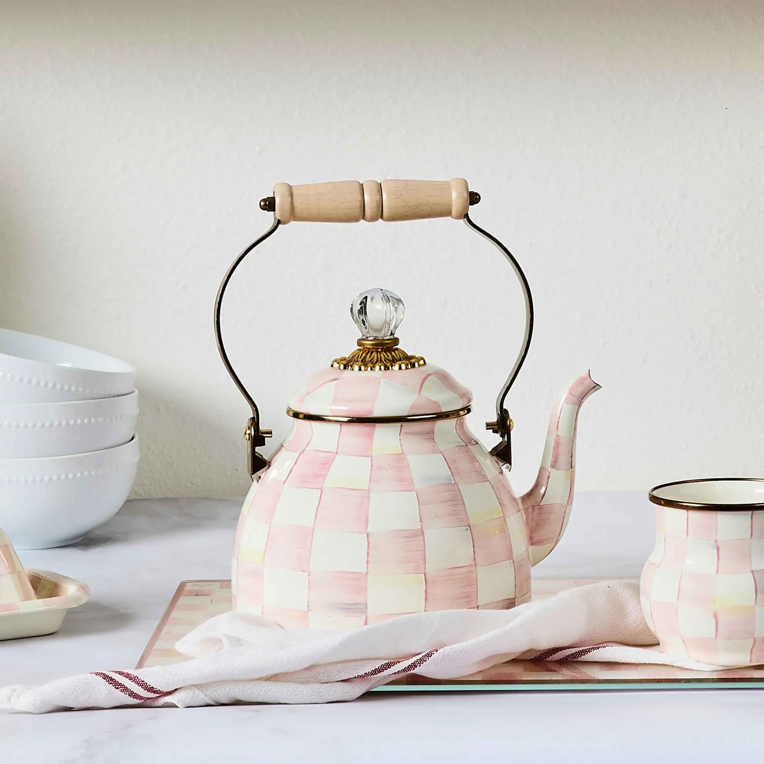 Rosy Check 2 Quart Tea Kettle