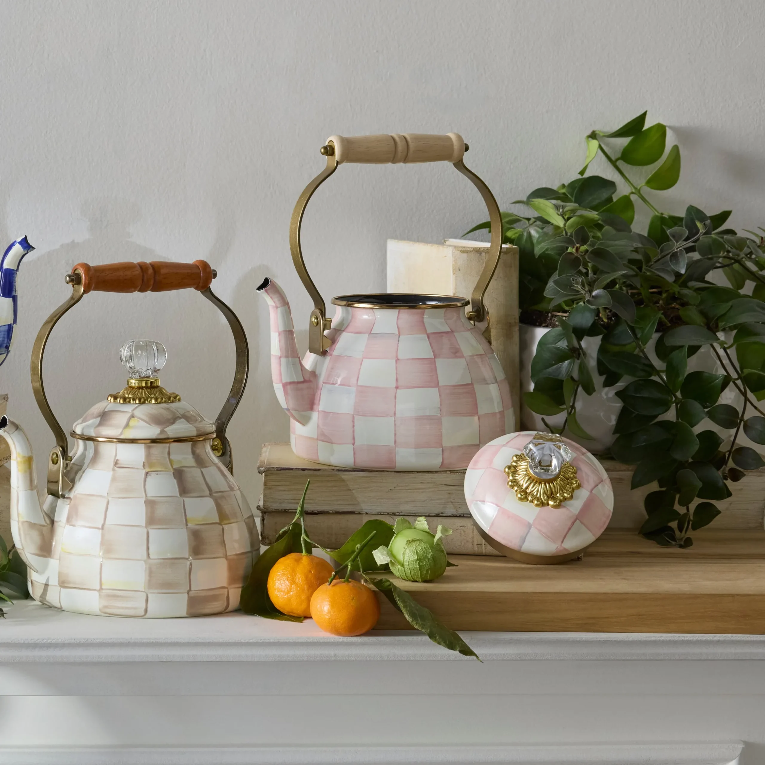 Rosy Check 2 Quart Tea Kettle