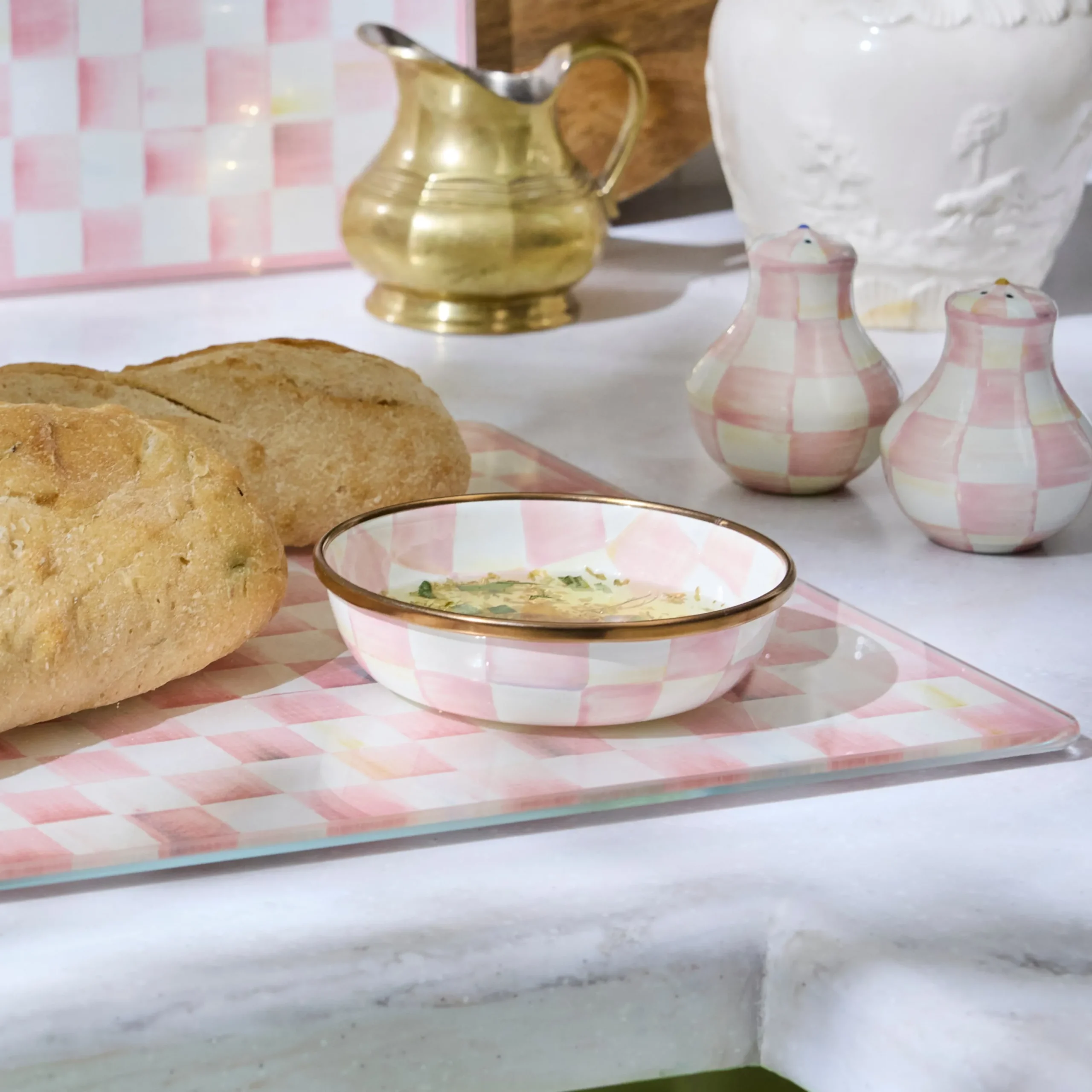 Rosy Check Relish Dish