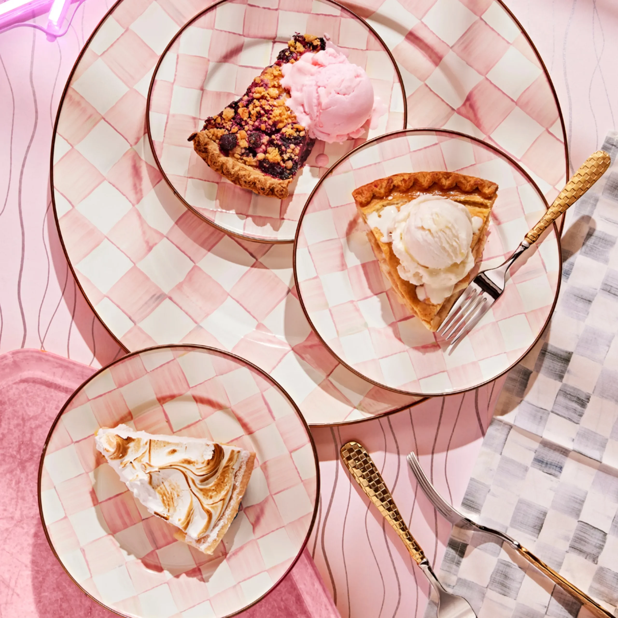 Rosy Check Salad/Dessert Plate